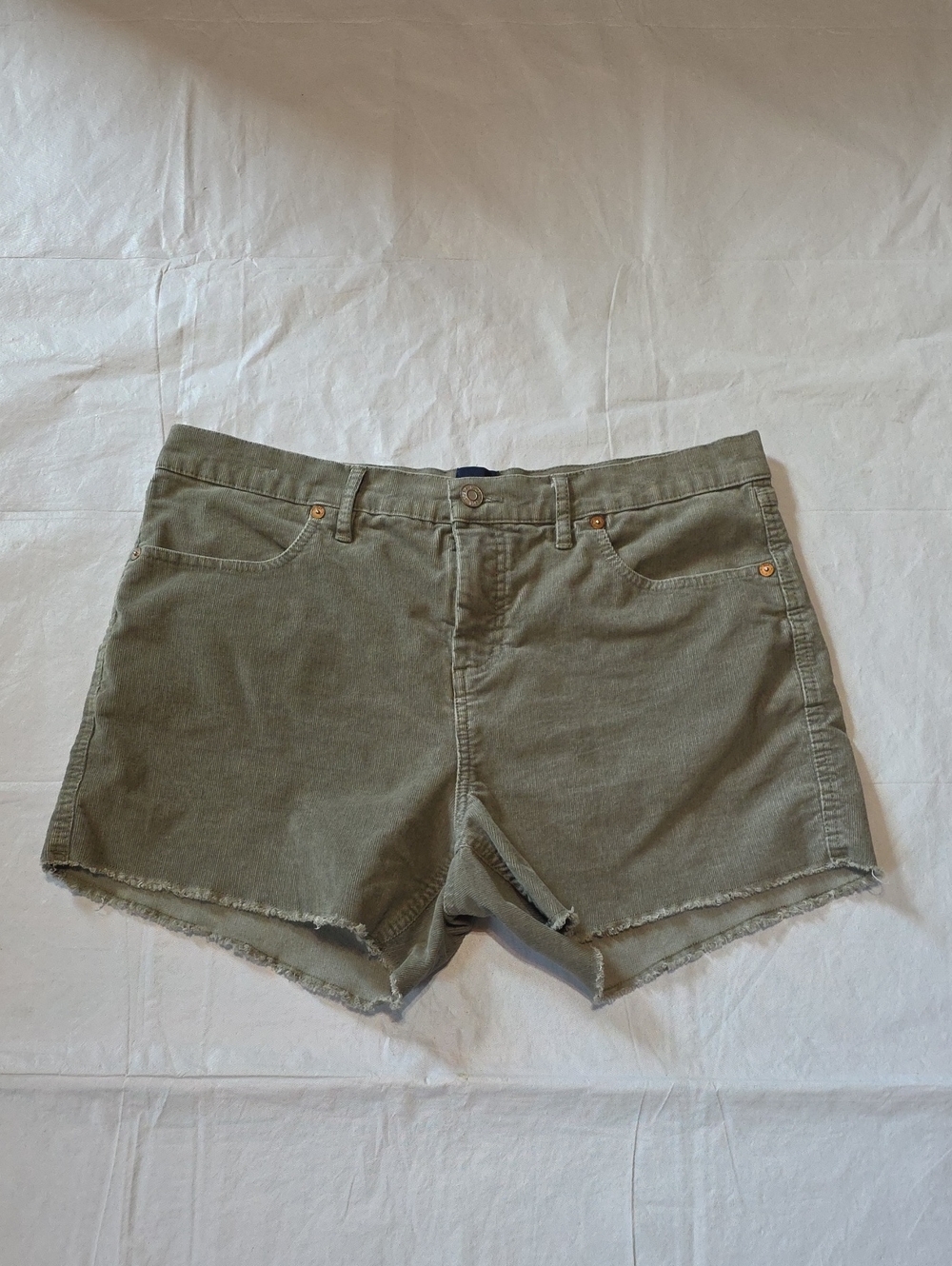 GAP Women's Olive Green Corduroy Frayed Raw Hem 4" Shorts 12